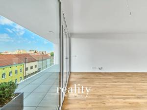 Prodej bytu 4+kk, Znojmo, Jarošova, 135 m2