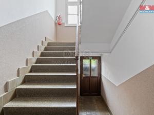 Prodej bytu 4+1, Komárov, Nad Oborou, 92 m2