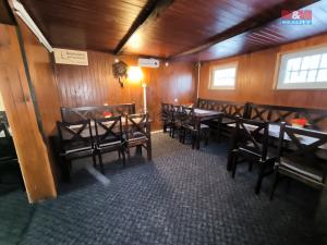 Pronájem restaurace, Orlová - Lutyně, Modřínová, 330 m2