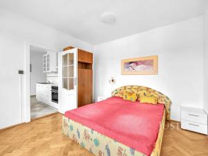 Prodej bytu 3+1, Mariánské Lázně, Mánesova, 61 m2