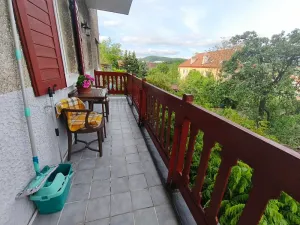 Prodej podílu rodinného domu, Ústí nad Labem, Na Drahách, 120 m2