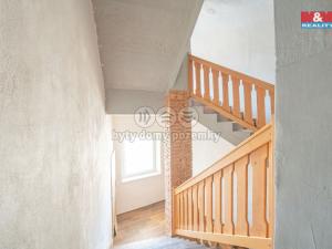 Prodej bytu 2+kk, Lomnice, Tišnovská, 71 m2