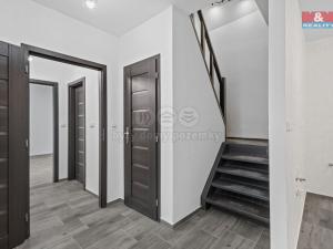 Prodej rodinného domu, Kmetiněves, 135 m2