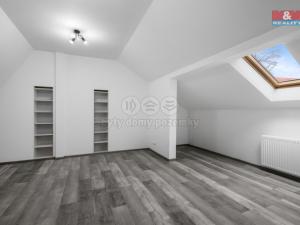 Prodej rodinného domu, Kmetiněves, 135 m2