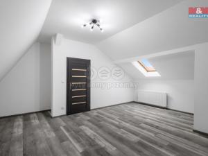 Prodej rodinného domu, Kmetiněves, 135 m2