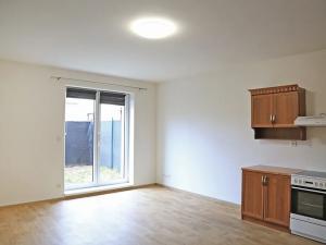 Prodej bytu 1+kk, Libčice nad Vltavou, Letecká, 42 m2