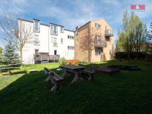 Prodej bytu 3+kk, Praha - Vinoř, Bohdanečská, 57 m2