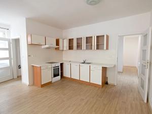 Pronájem bytu 2+kk, Horšovský Týn, Jelení, 55 m2