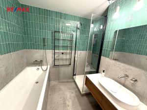Pronájem bytu 3+kk, Praha - Záběhlice, Na vinobraní, 67 m2