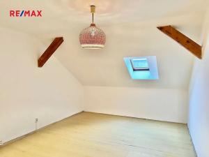 Prodej bytu 3+kk, Pardubice, Hlaváčova, 81 m2