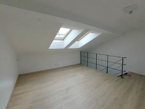 Pronájem bytu 2+1, Plzeň, Skvrňanská, 65 m2