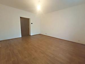 Pronájem bytu 2+1, Plzeň, Úslavská, 77 m2