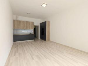 Prodej bytu 1+kk, Praha - Stodůlky, Klausova, 36 m2