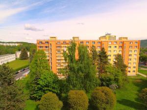 Prodej bytu 3+1, Klášterec nad Ohří, Školní, 63 m2
