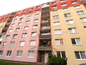 Prodej bytu 3+1, Klášterec nad Ohří, Školní, 63 m2