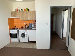 Pronájem bytu 1+1, Chrudim, Na Větrníku, 42 m2