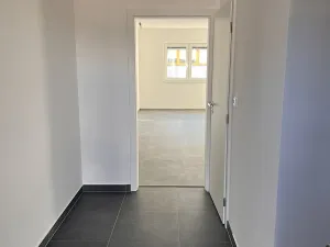 Prodej bytu 2+kk, Znojmo, Višňová, 77 m2