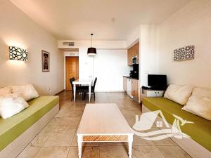 Prodej bytu 2+kk, Manilva, Španělsko, 69 m2