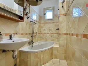 Pronájem rodinného domu, Sadská, Hálkova, 120 m2