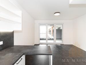 Pronájem bytu 2+kk, Praha - Hloubětín, Poděbradská, 60 m2