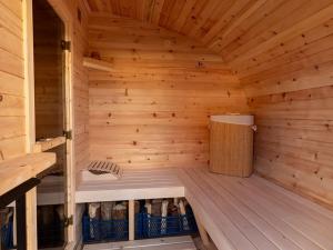 Prodej ubytování, Žacléř, Sadová, 151 m2