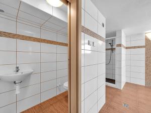 Prodej ubytování, Dolní Dvůr, 650 m2