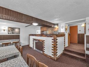 Prodej ubytování, Dolní Dvůr, 650 m2
