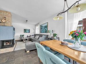 Prodej ubytování, Dolní Dvůr, 650 m2