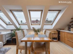 Pronájem bytu 2+kk, Praha - Libeň, Na sypkém, 62 m2