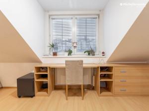 Pronájem bytu 2+kk, Praha - Libeň, Na sypkém, 62 m2