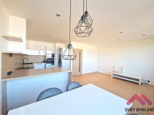 Pronájem bytu 3+kk, Praha - Bohnice, Hlivická, 71 m2