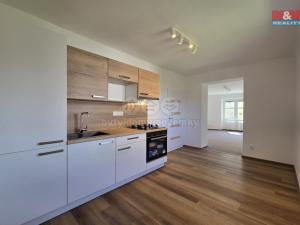 Pronájem bytu 2+1, Karlovy Vary, 5. května, 63 m2