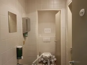 Pronájem obchodního prostoru, Liberec, 1. máje, 69 m2