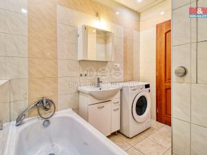 Prodej bytu 3+1, Chomutov, Kundratická, 68 m2