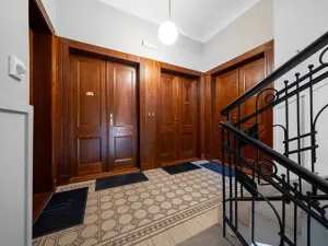 Prodej bytu 2+kk, Praha - Nusle, Jaromírova, 58 m2