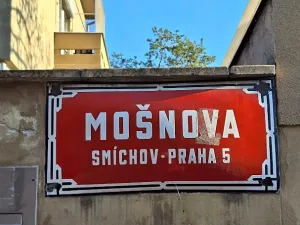 Pronájem garáže, Praha - Smíchov, Podbělohorská, 15 m2