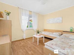 Prodej rodinného domu, Milovice, 225 m2
