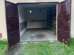 Pronájem garáže, Kostelec nad Orlicí, 21 m2