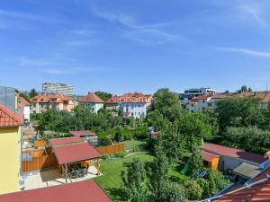 Pronájem vily, Praha - Břevnov, Polní, 250 m2