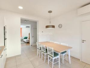 Pronájem vily, Praha - Břevnov, Polní, 250 m2