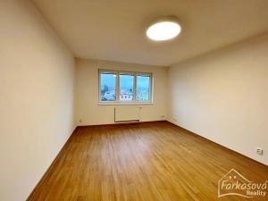 Pronájem bytu 1+kk, Lanškroun, Na Slovanech, 29 m2