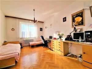 Prodej bytu 3+1, Olomouc, Zamykalova, 77 m2