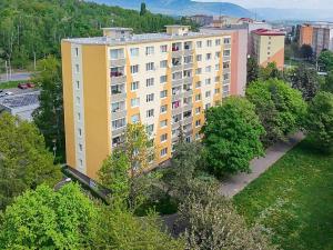 Pronájem bytu 2+1, Chomutov, Kamenná, 61 m2
