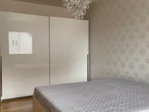 Prodej bytu 2+kk, Praha - Smíchov, U Okrouhlíku, 49 m2