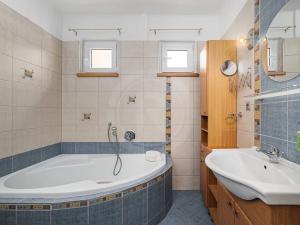 Prodej bytu 4+1, České Budějovice, J. Plachty, 118 m2