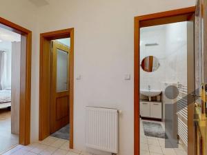 Prodej bytu 2+kk, Praha - Žižkov, Jeseniova, 46 m2