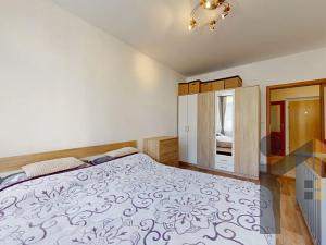 Prodej bytu 2+kk, Praha - Žižkov, Jeseniova, 46 m2