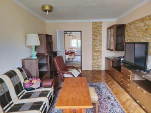 Pronájem bytu 4+1, Praha - Záběhlice, Hlavní, 78 m2