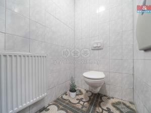 Pronájem skladu, Nepomuk, Husova, 124 m2