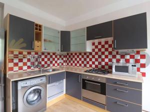 Prodej bytu 1+1, Praha - Žižkov, Na Balkáně, 48 m2